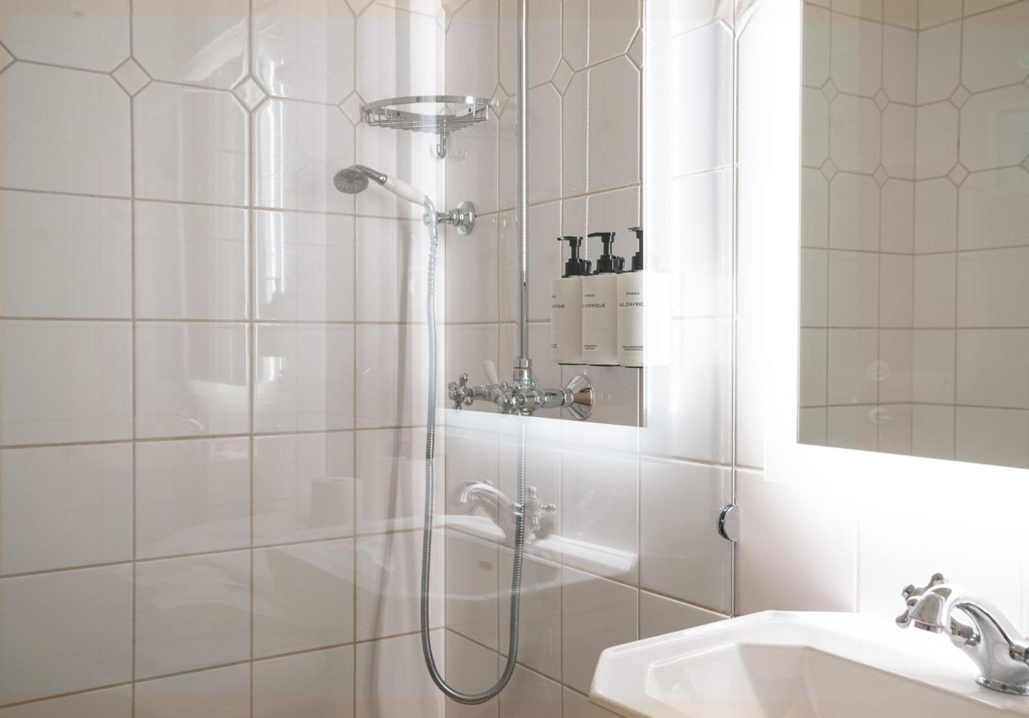 נאקה Hotel J, Stockholm, A Member Of Design Hotels מראה חיצוני תמונה